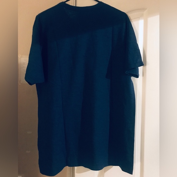 Stay Frosty Tee - Picture 4 of 4